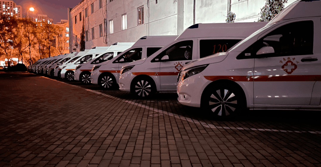 Fosun Beiling ambulance escorts the epidemic prevention and control